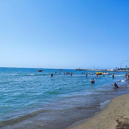 Apartamento 150 Metros De La Playa Torremolinos Buitenkant foto